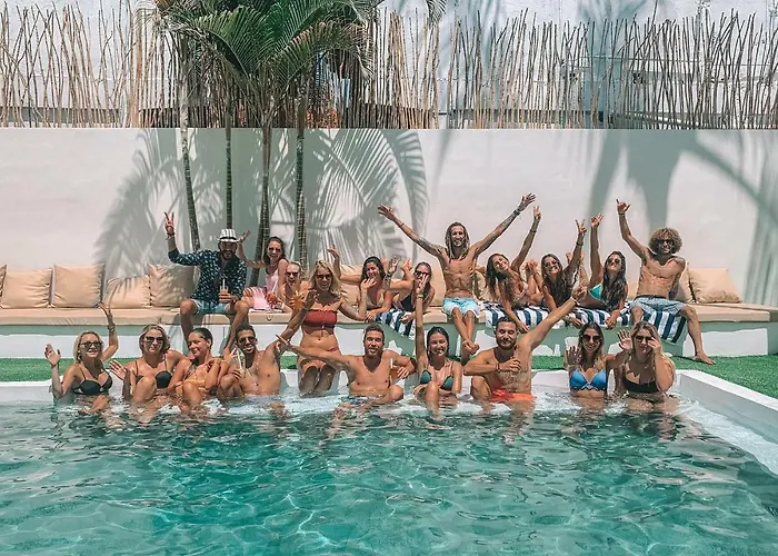 Kuna Bali Hostel *